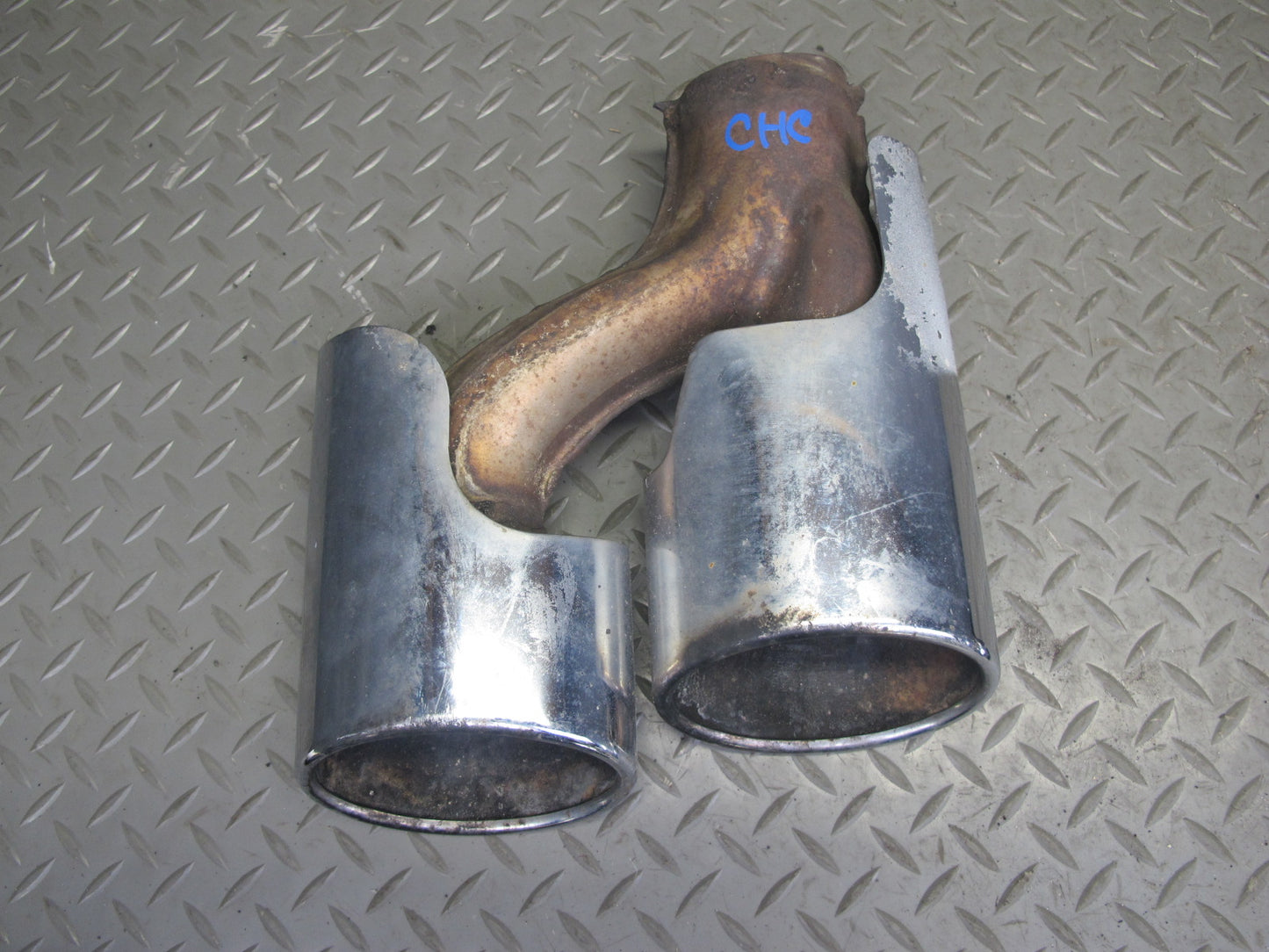 07-11 Mercedes-benz W164 ML63 AMG Set of 2 Rear Exhaust Muffler Tips Set