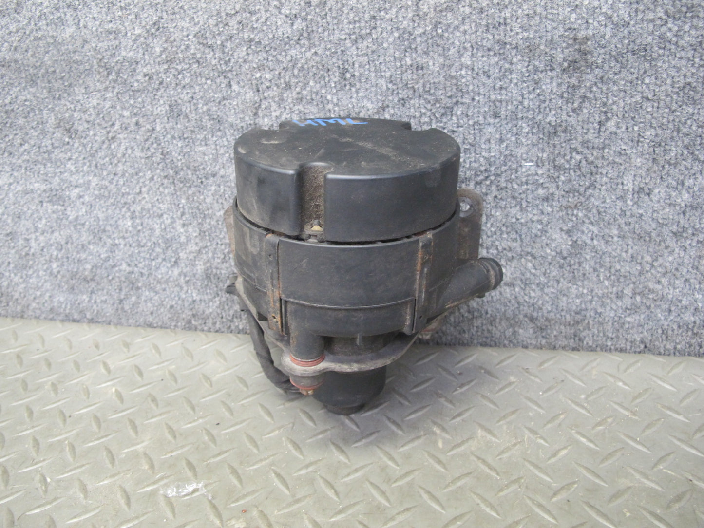 07-11 Mercedes W164 ML63 AMG Secondary Air Smog Injection Pump 0001405885 OEM
