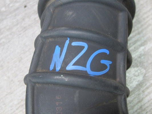 07-09 Nissan 350Z Z33 Convertible VQ35HR Right Engine Air Intake Tube OEM