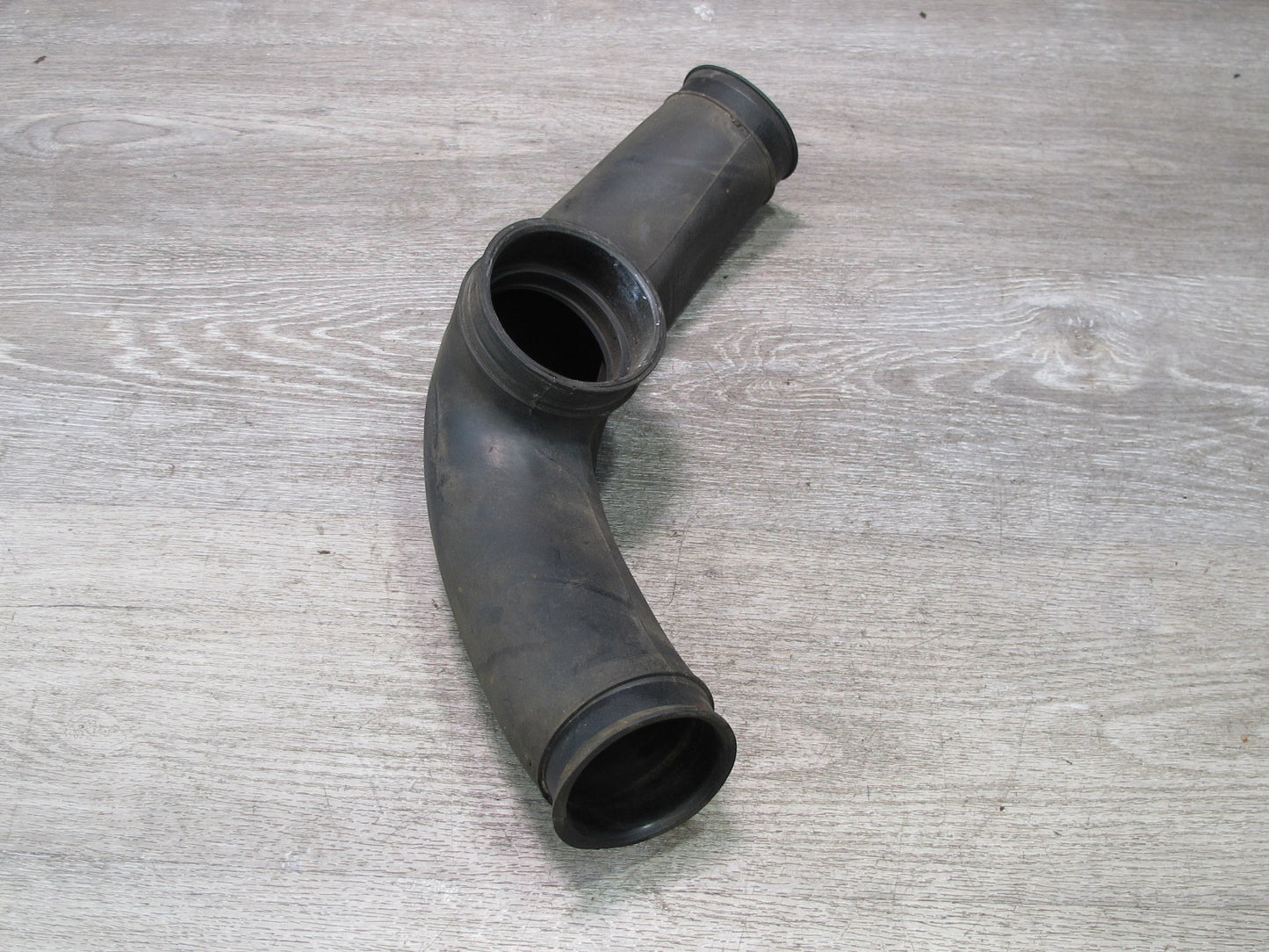 90-96 Nissan Z32 300ZX VG30DE NON Turbo Center Air Intake Y Pipe Hose OEM