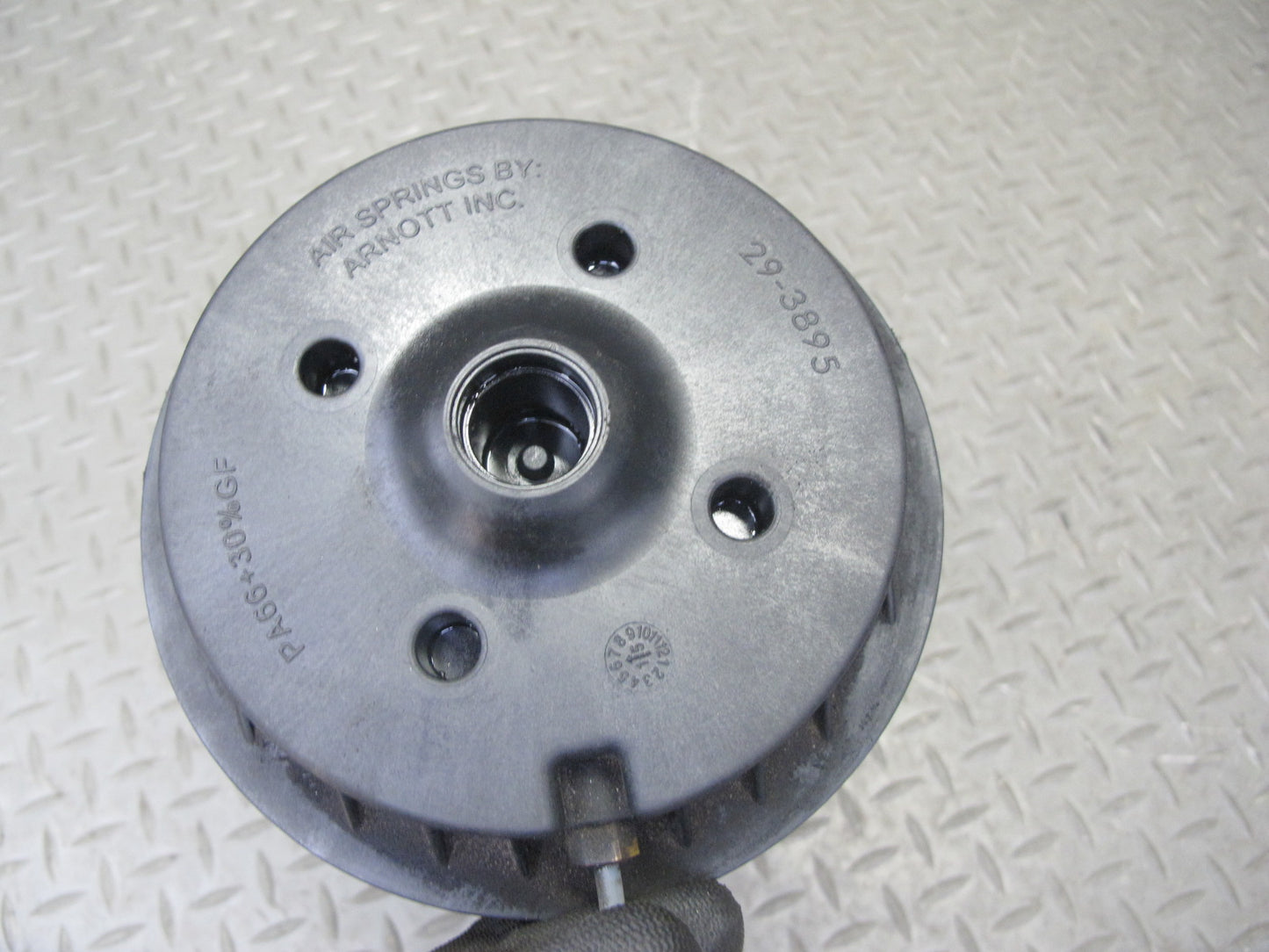 07-11 Mercedes W166 Ml-class Rear Right Air Suspension Shock Arnott OEM