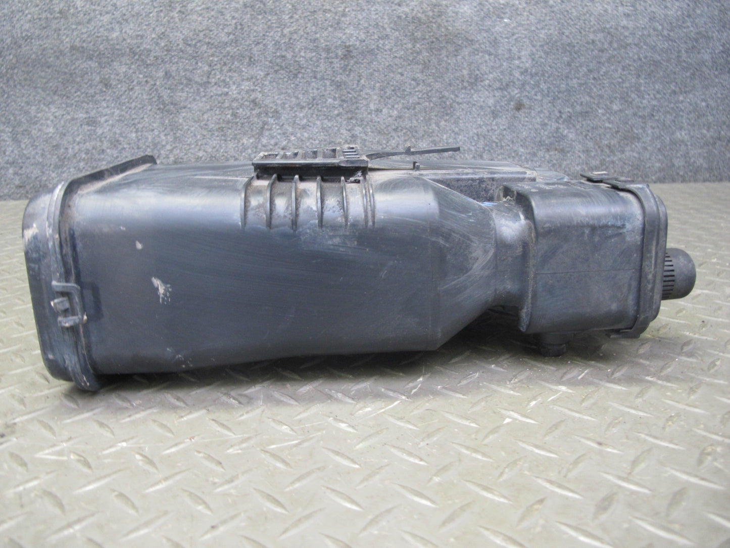 07-11 Mercedes W164 ML63 AMG Fuel Evap Vapor Charcoal Canister OEM