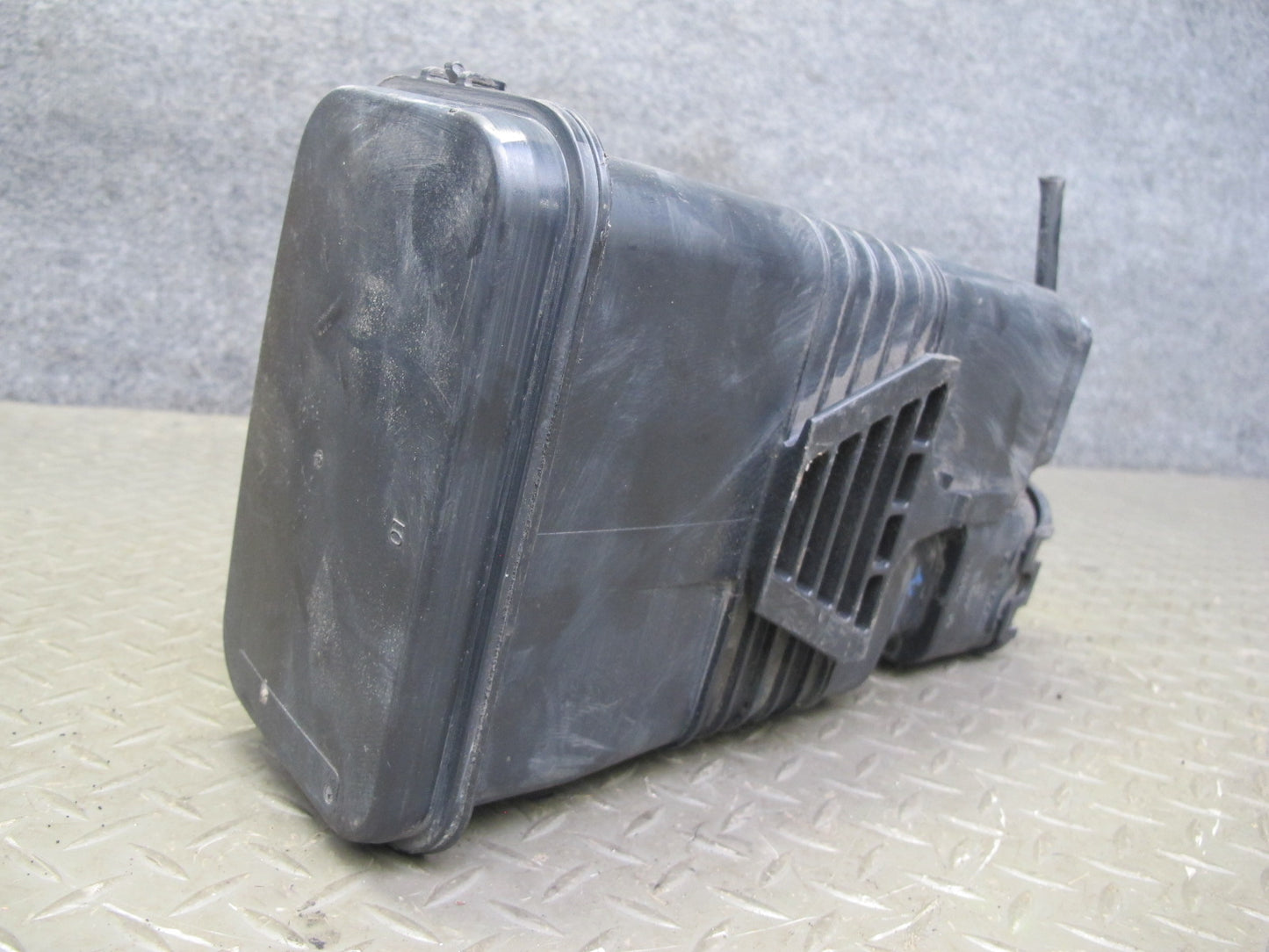 07-11 Mercedes W164 ML63 AMG Fuel Evap Vapor Charcoal Canister OEM