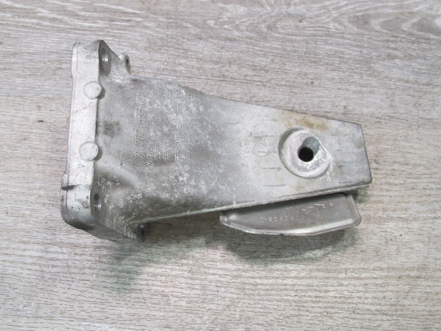 2006-2010 BMW E63 E64 M6 5.0L S85 Left & Right Engine Motor Mount Set of 2