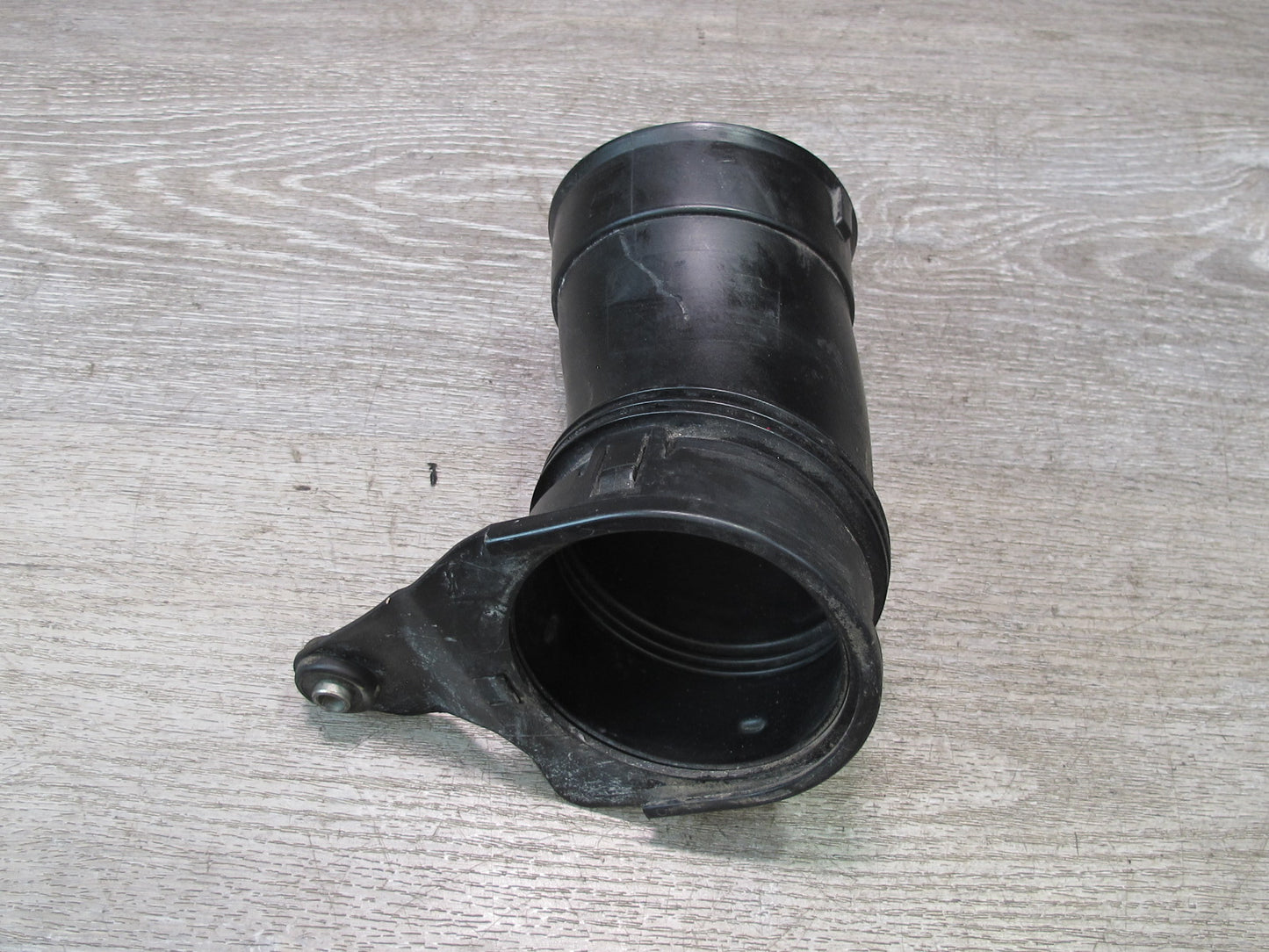 2006-2010 BMW E63 E64 M6 Left & Right Air Intake Hose Pipe Duct Set of 2