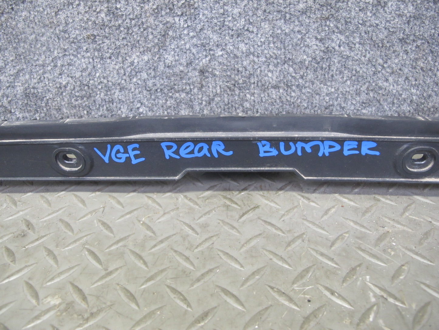 2008 VW R32 VR6 Rear Bumper Impact Absorber Guide Bracket Mount Set OEM