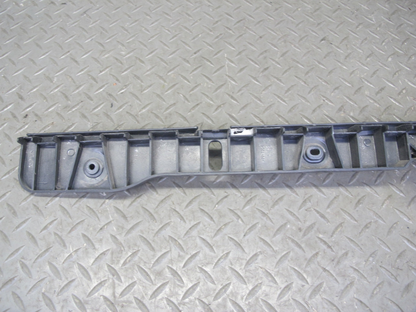 2008 VW R32 VR6 Rear Bumper Impact Absorber Guide Bracket Mount Set OEM