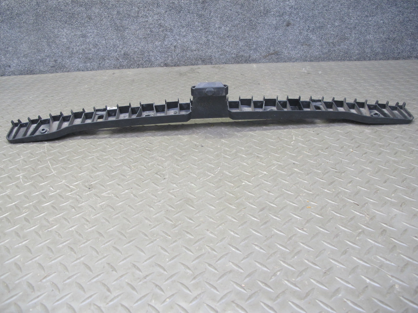 2008 VW R32 VR6 Rear Bumper Impact Absorber Guide Bracket Mount Set OEM