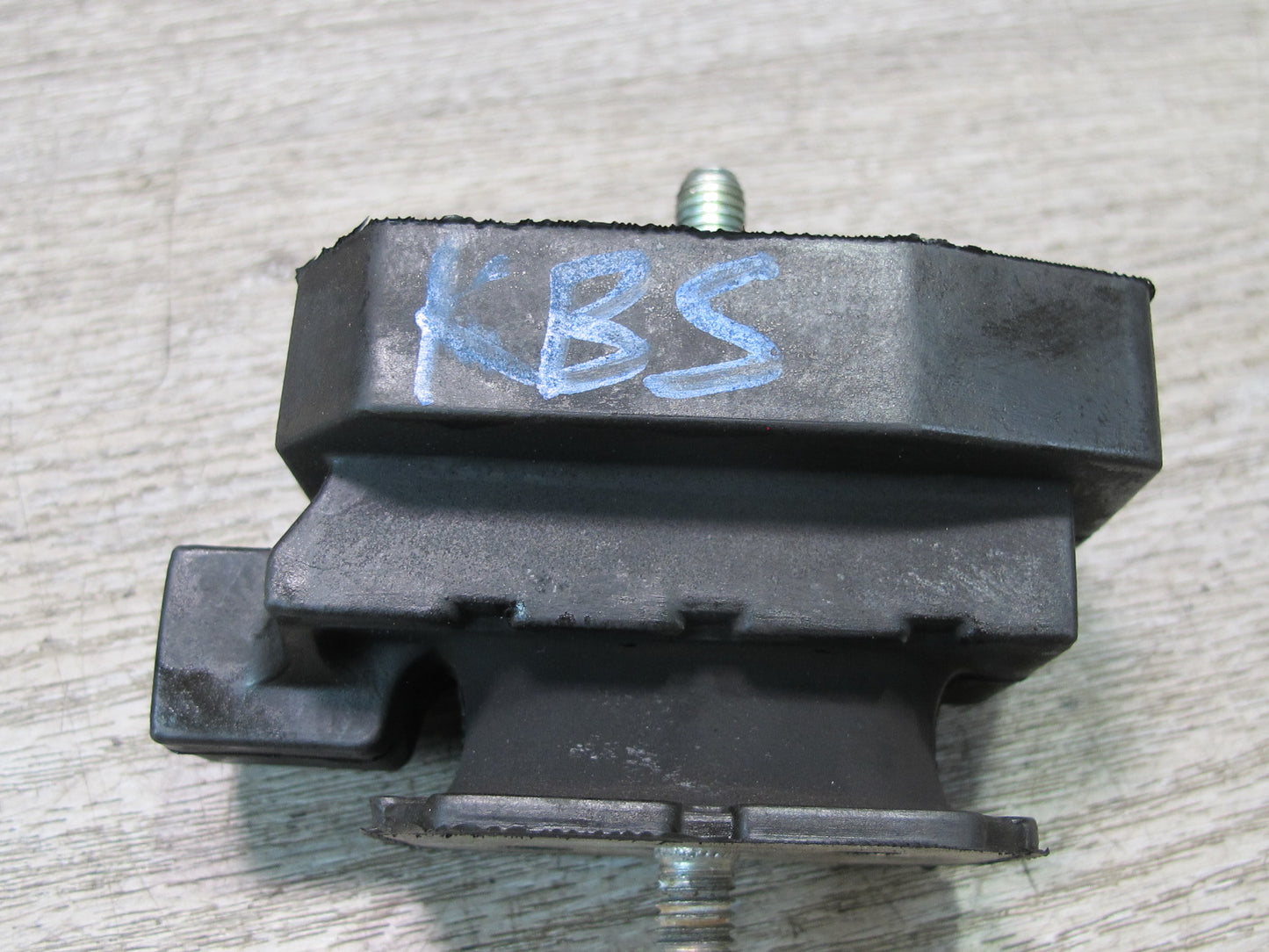 2006-2010 BMW E63 E64 M6 SMG Transmission Mount Bracket Support Set of 2