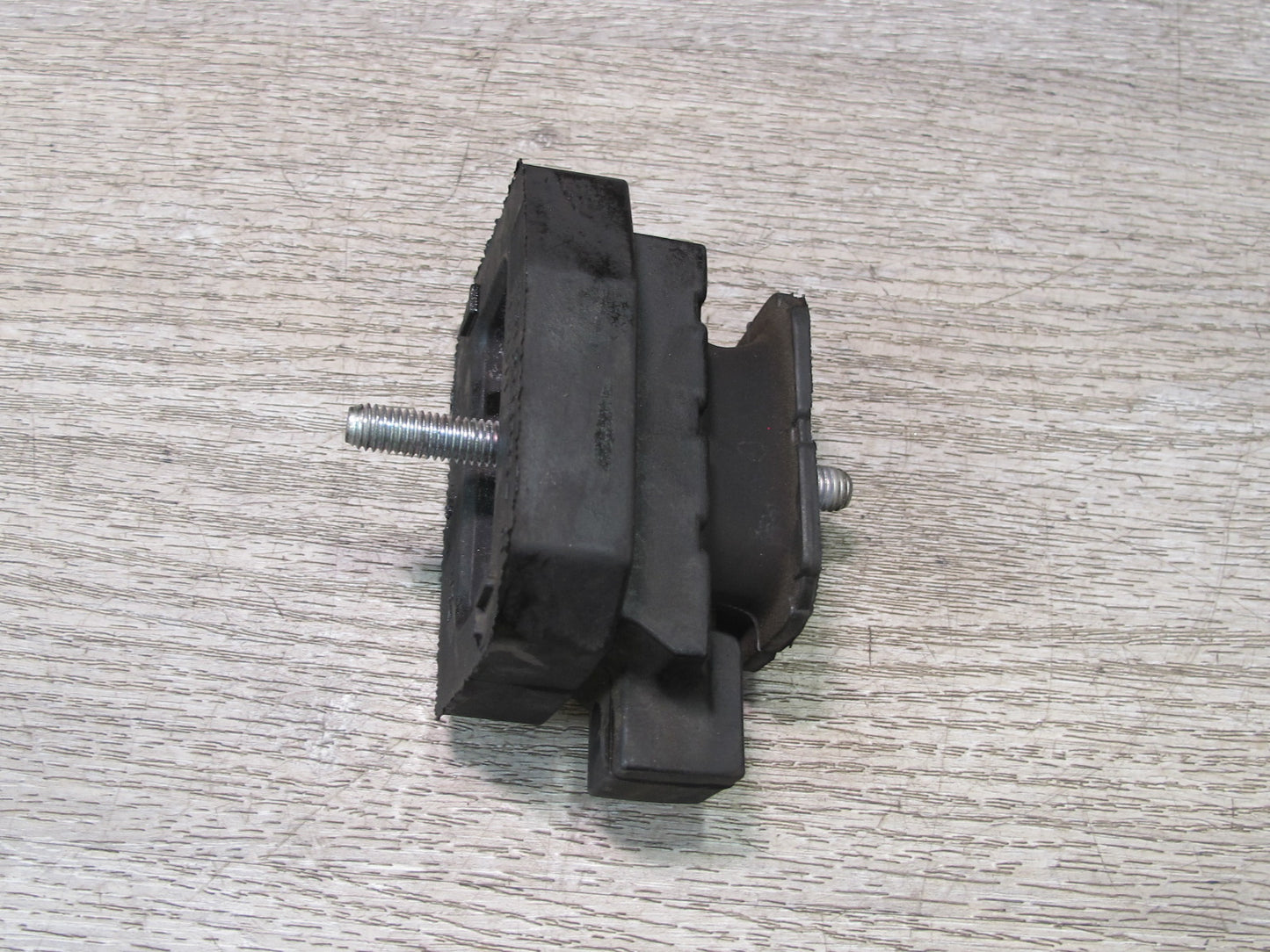 2006-2010 BMW E63 E64 M6 SMG Transmission Mount Bracket Support Set of 2