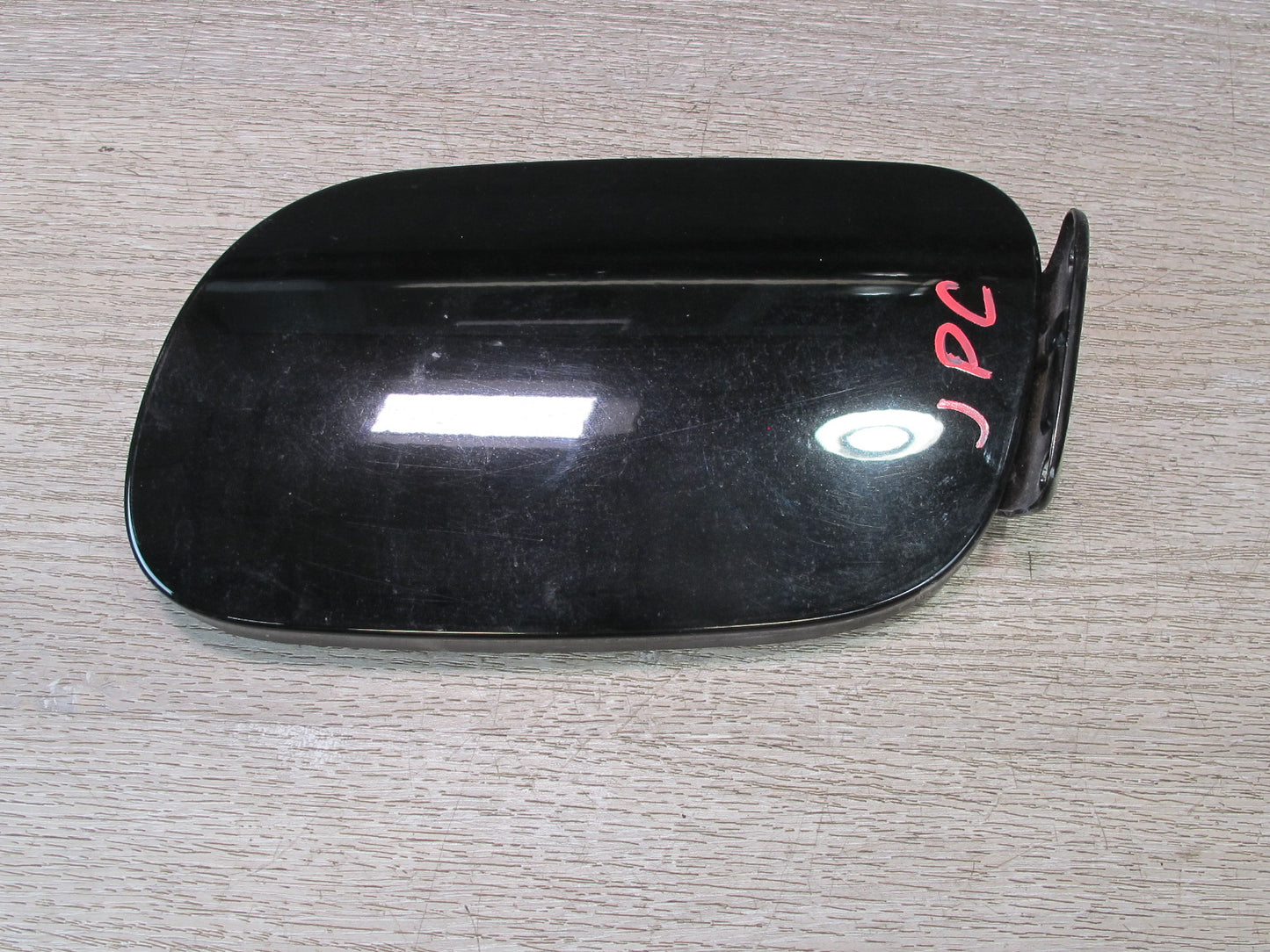 2003-2010 Porsche Cayenne 955 Fuel Tank Filler Door Lid Cover 7L5809905C