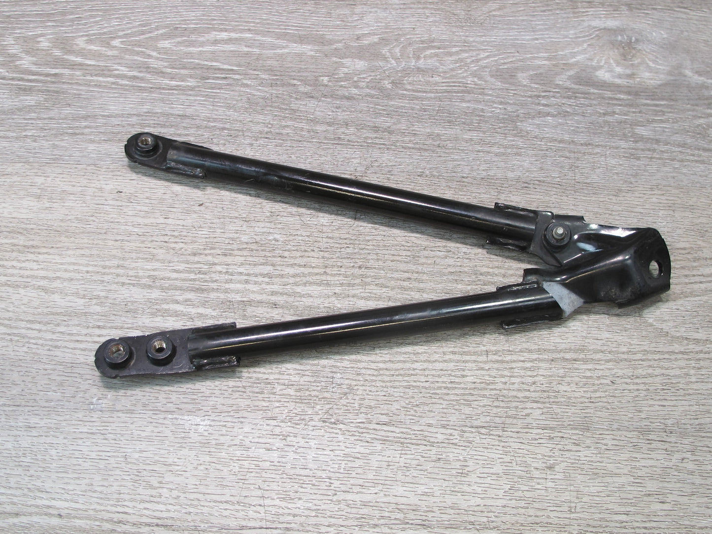 2015-2020 BMW F82 M4 Front Left & Right Engine Strut Tower Brace Rod Set of 2