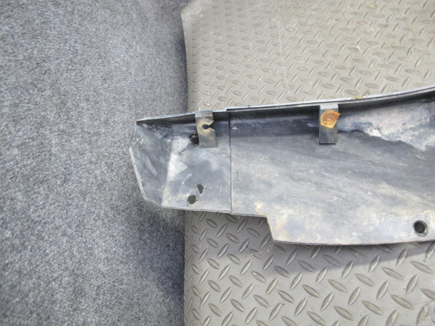 2003-2009 Hummer H2 Left & Right Side Rocker Skirt Panel Molding Trim Set
