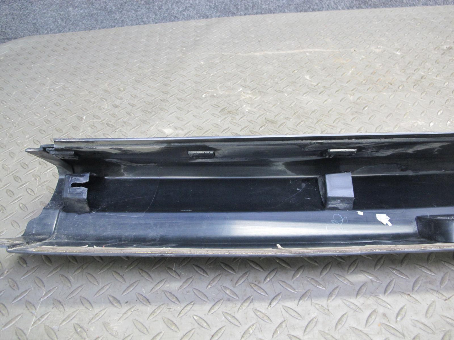 2005-2009 Hummer H2 SUT Rear Roof Molding Applique Panel Trim Cover