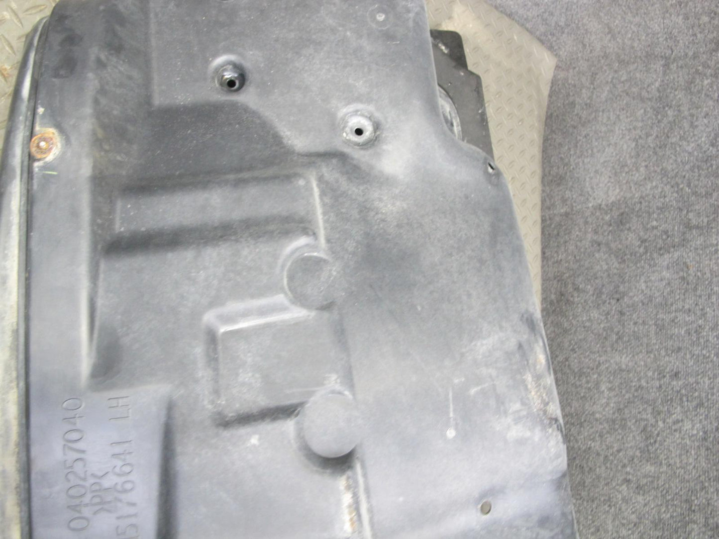 2003-2009 Hummer H2 Front Left Wheel Fender Liner Splash Guard Shield 15176641