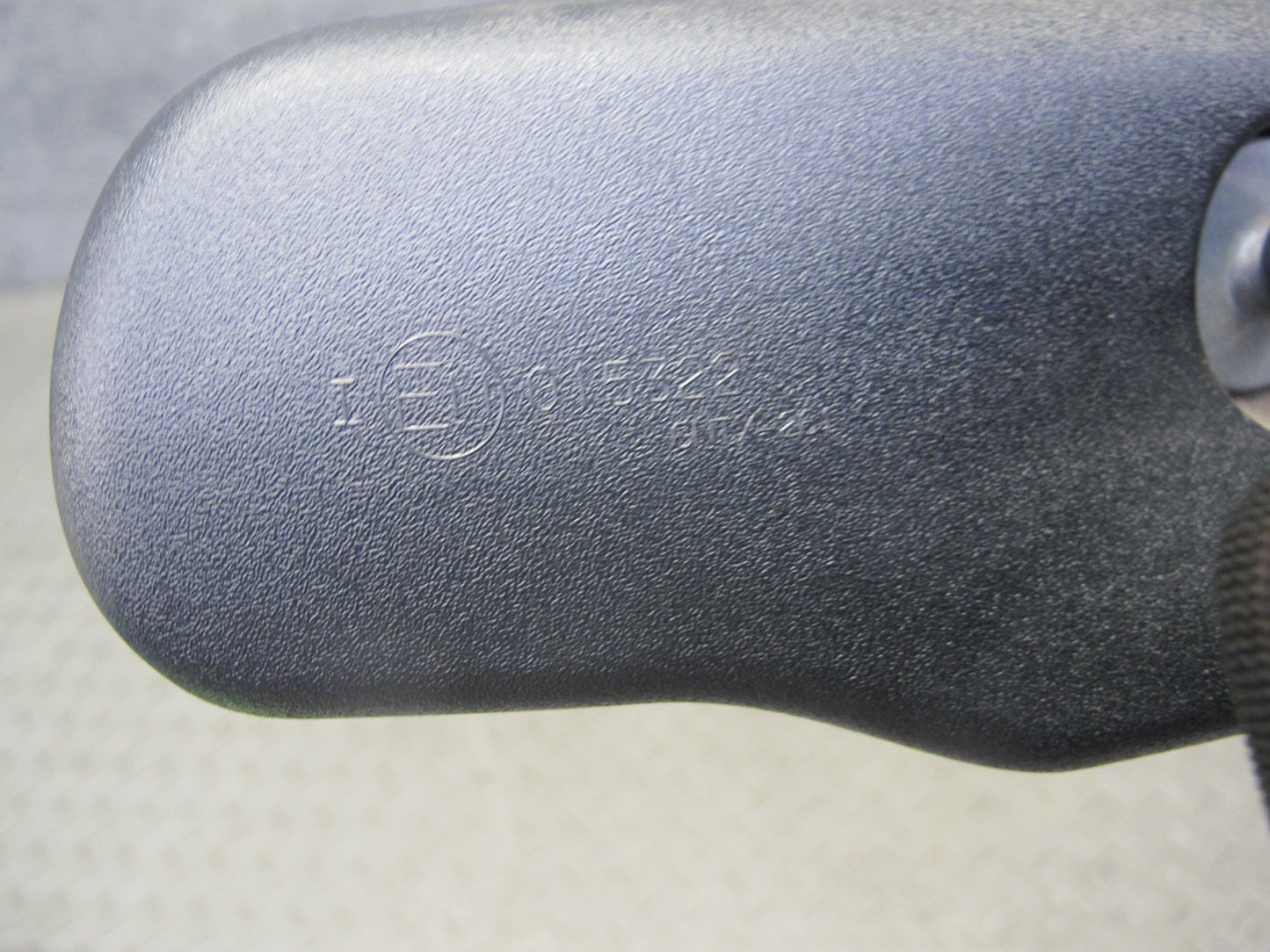 2003-2009 Hummer H2 Front Windshield Interior Auto Dim Rear View Mirror Black