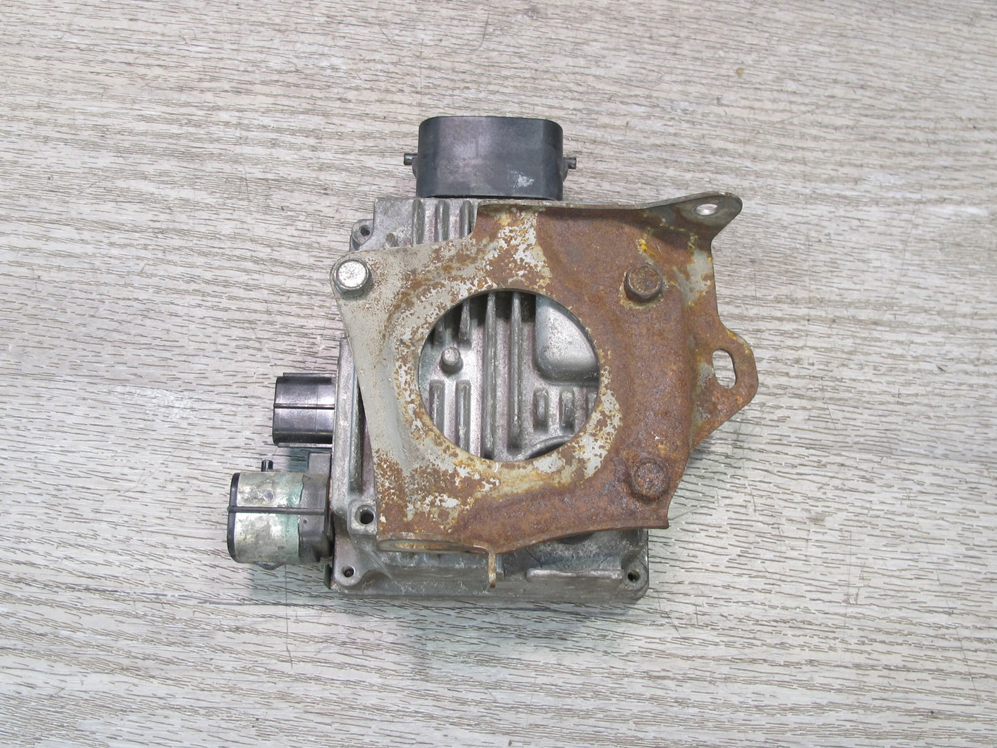 08-12 Lexus UVF46 LS600h Engine Oil Pump Control Module G1167-30020 OEM