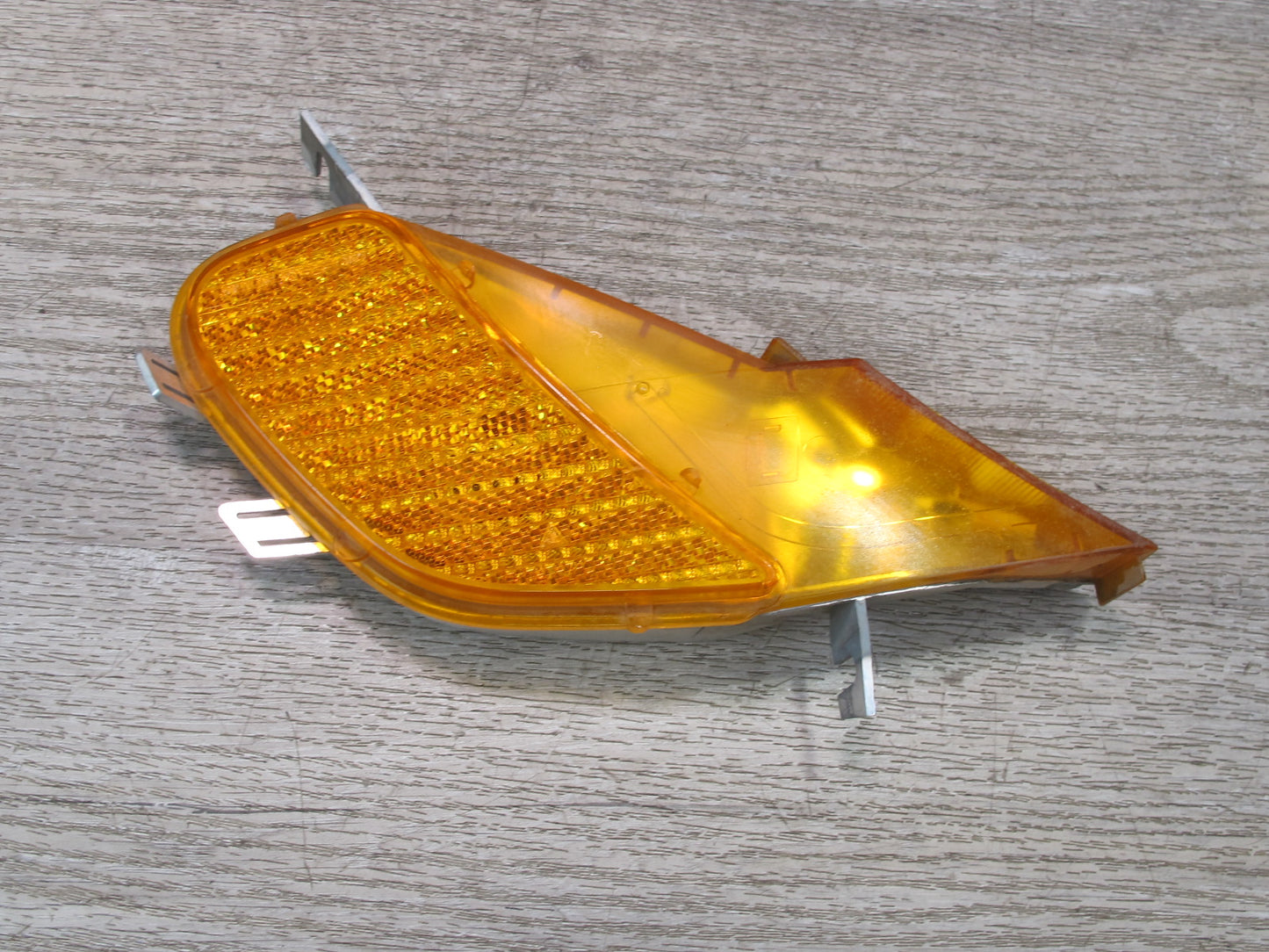 2003-2006 Porsche Cayenne 955 Front Left & Right Side Marker Light Lamp Set of 2