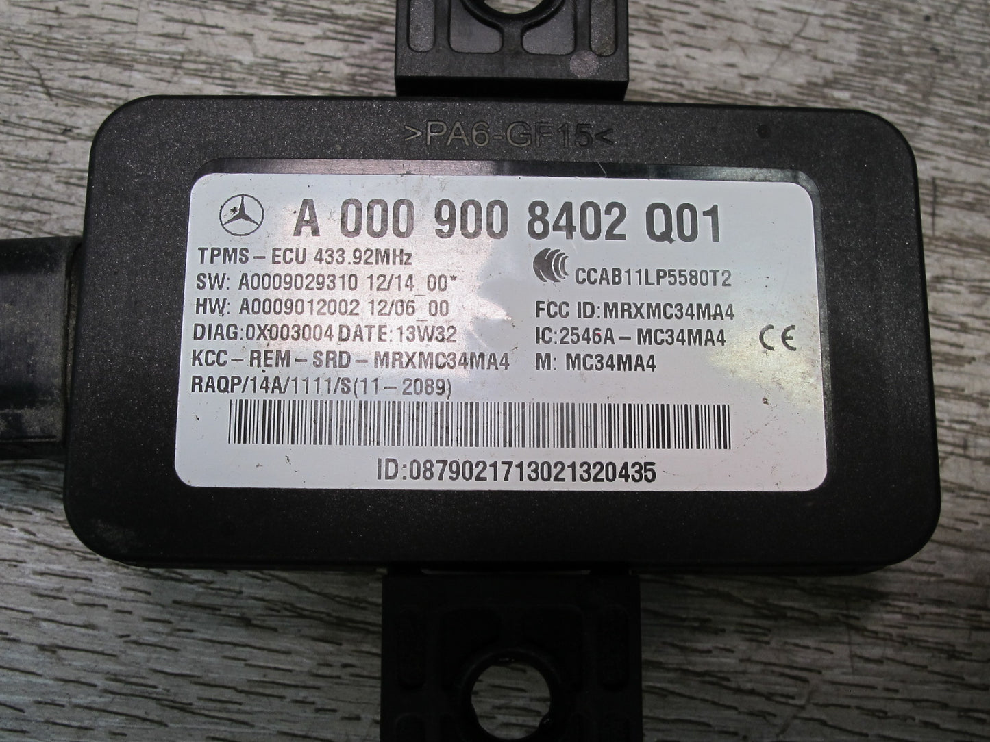 2012-2020 Mercedes R172 SLK SLC TPMS Tire Pressure Monitoring Sensor Module