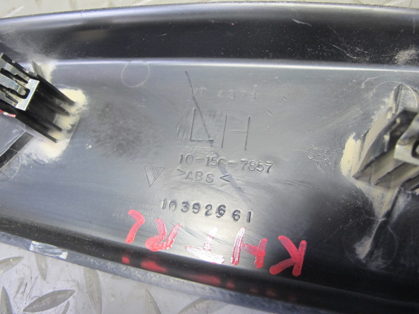 2003-2007 Hummer H2 Rear Door Window Upper Trim Cover Panel Set of 2