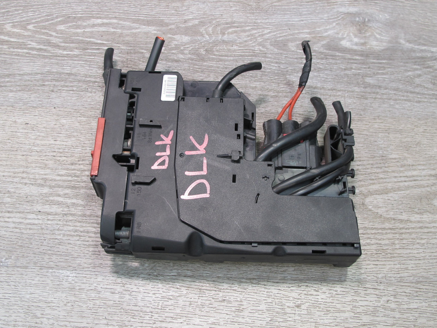 2012-2016 Mercedes R172 SLK Fuse Junction Box Battery Control Module Unit