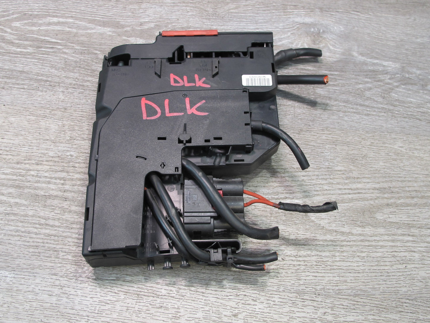 2012-2016 Mercedes R172 SLK Fuse Junction Box Battery Control Module Unit