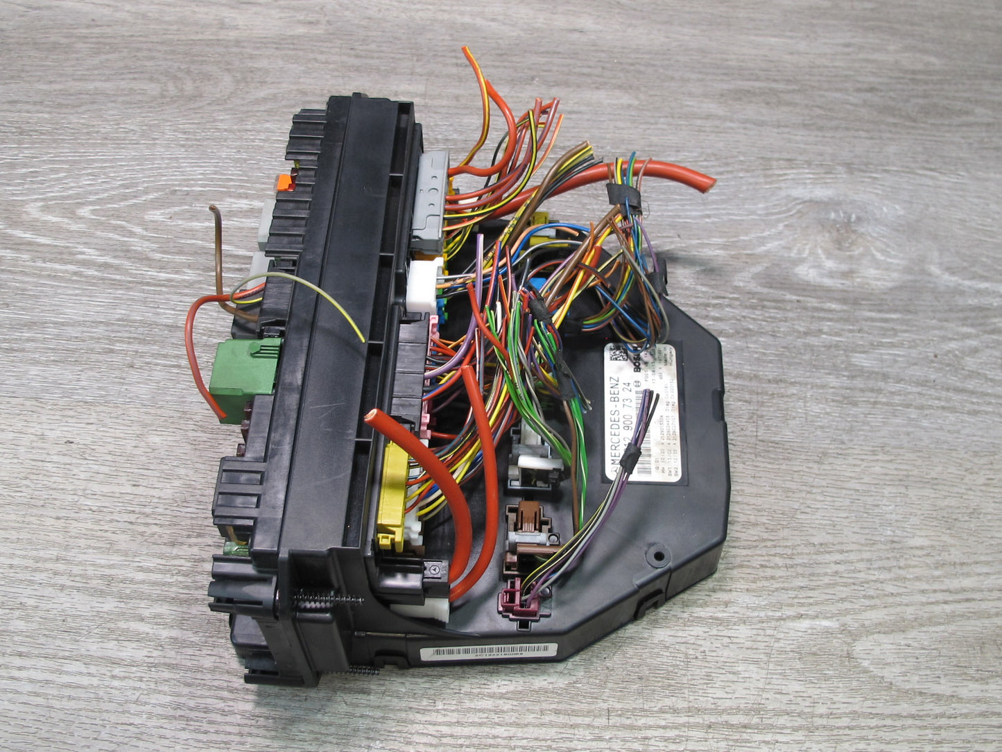 2012-2016 Mercedes R172 SLK Front SAM Module Relay Fuse Box Assembly A2129007324