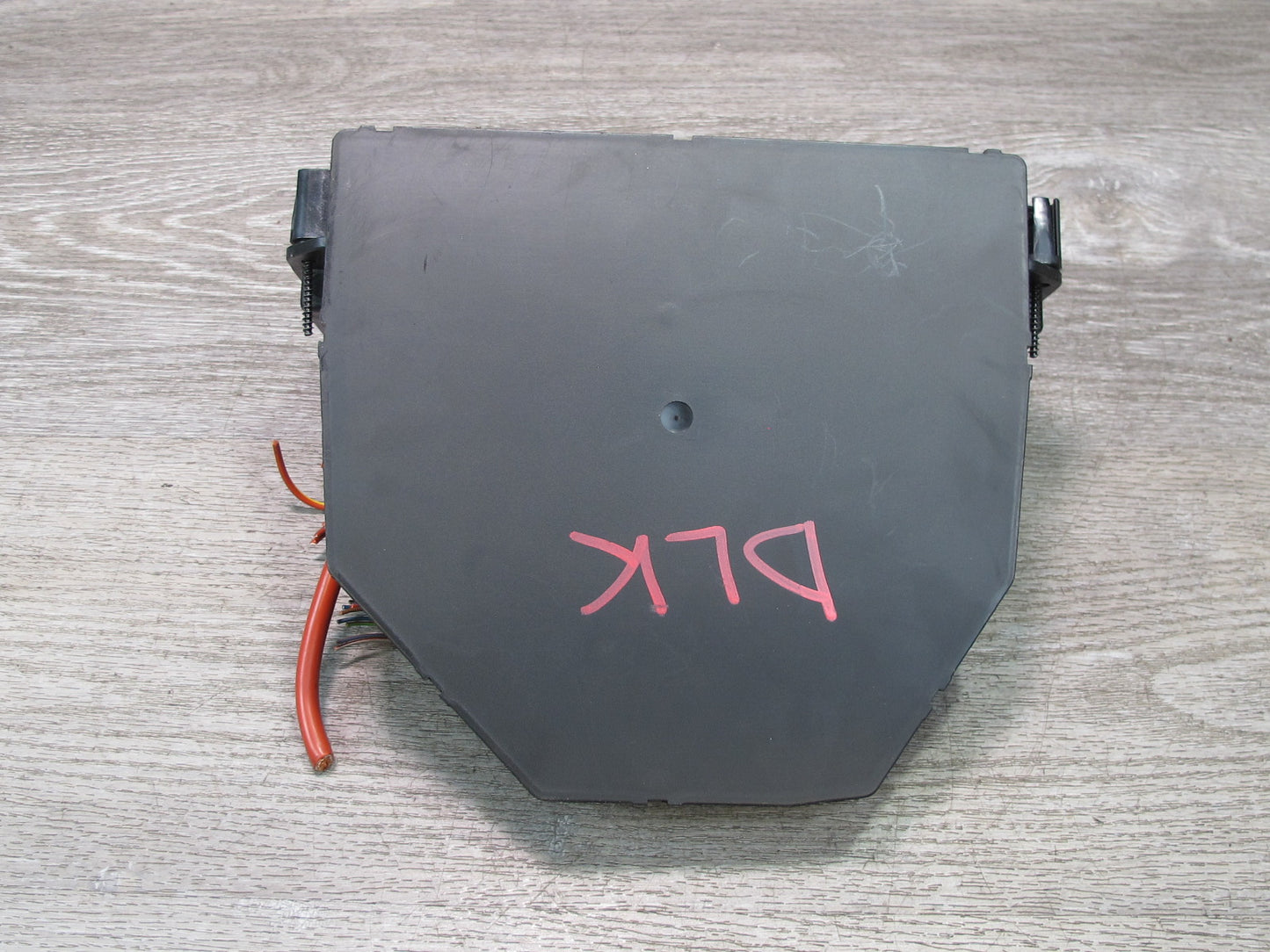 2012-2016 Mercedes R172 SLK Front SAM Module Relay Fuse Box Assembly A2129007324