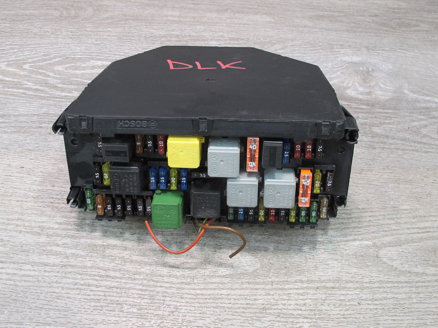 2012-2016 Mercedes R172 SLK Front SAM Module Relay Fuse Box Assembly A2129007324