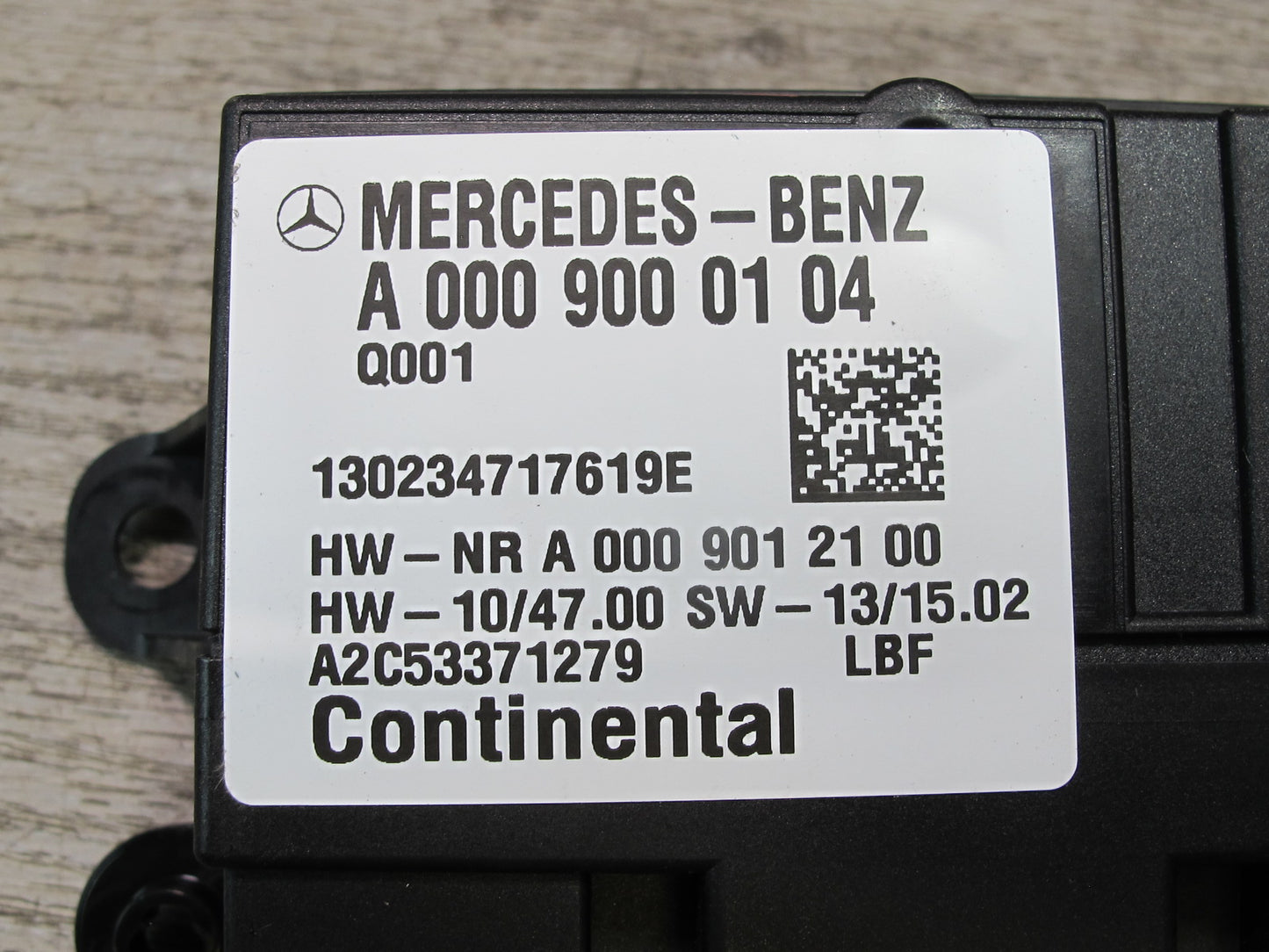 2012-2020 Mercedes R172 SLK SLC Fuel Pump Control Module Unit A0009000104