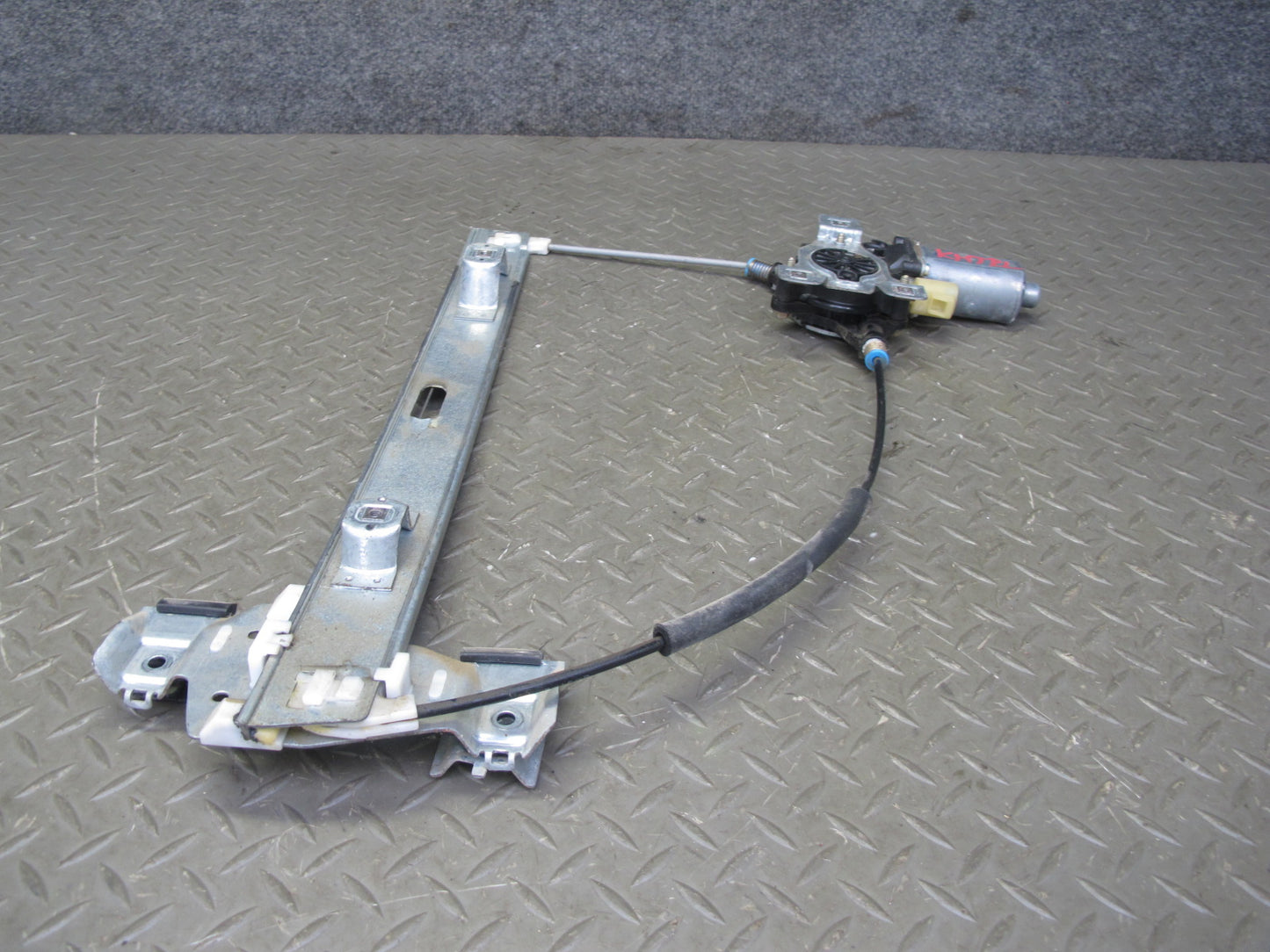 2003-2009 Hummer H2 Rear Left Driver Side Window Regulator W/ Power Motor