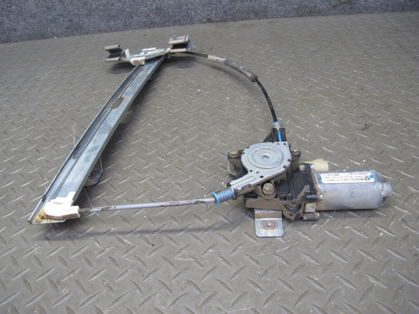 2003-2009 Hummer H2 Rear Left Driver Side Window Regulator W/ Power Motor