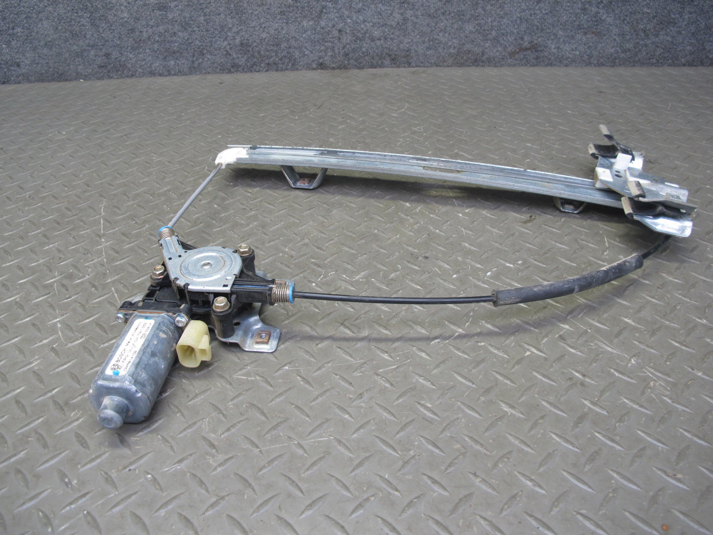 2003-2009 Hummer H2 Rear Left Driver Side Window Regulator W/ Power Motor