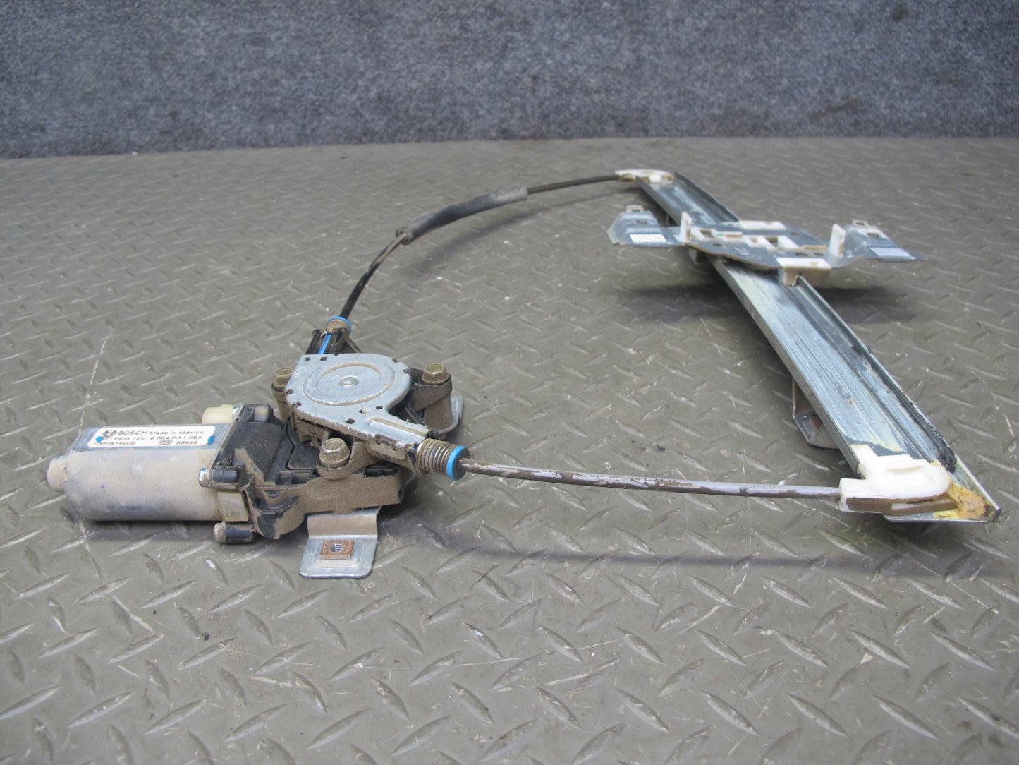 2003-2009 Hummer H2 Rear Right Pass Side Side Window Regulator W/ Power Motor