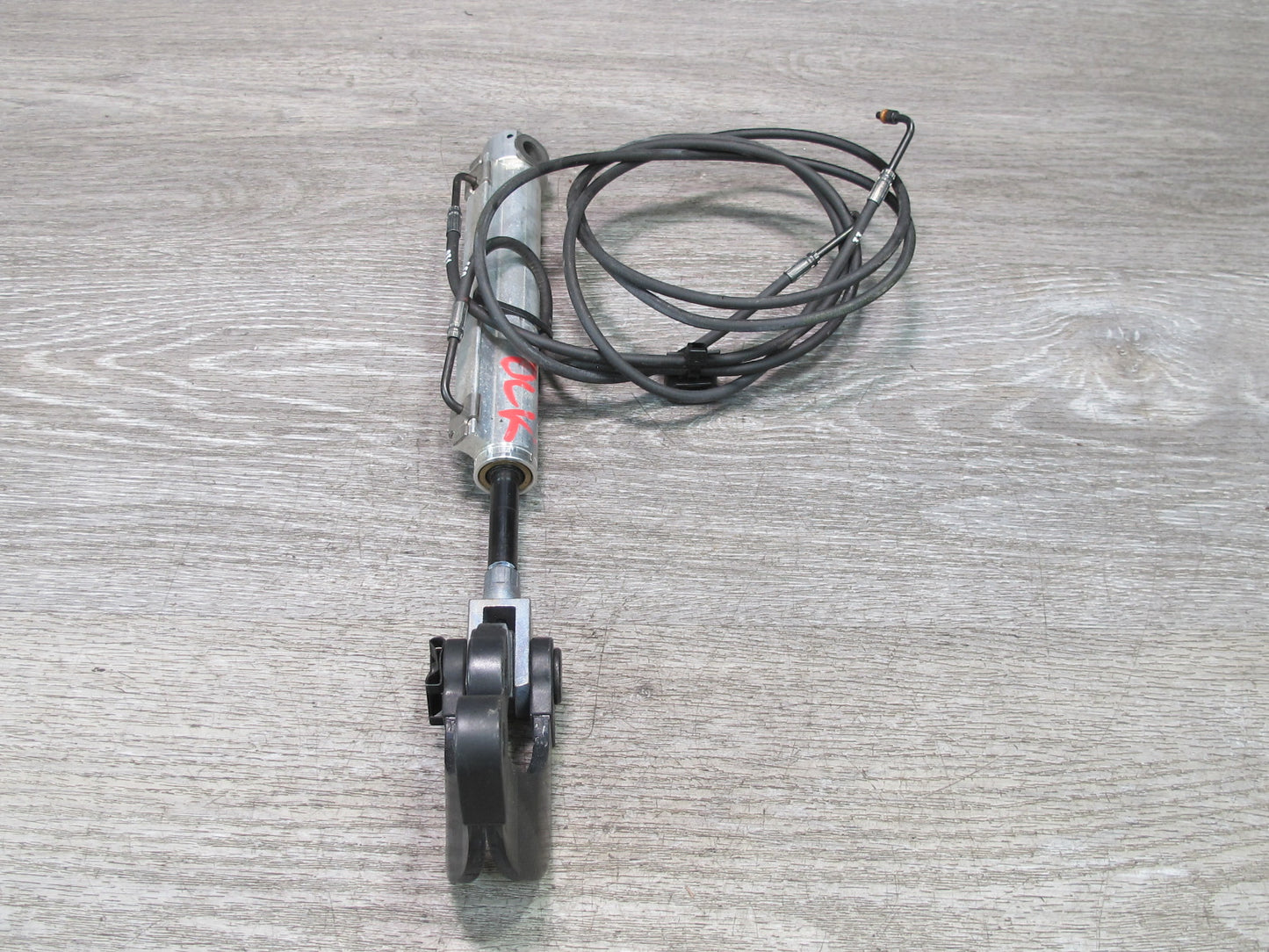 2012-2020 Mercedes R172 SLK SLC Convertible TOP Left Roof Hydraulic Cylinder