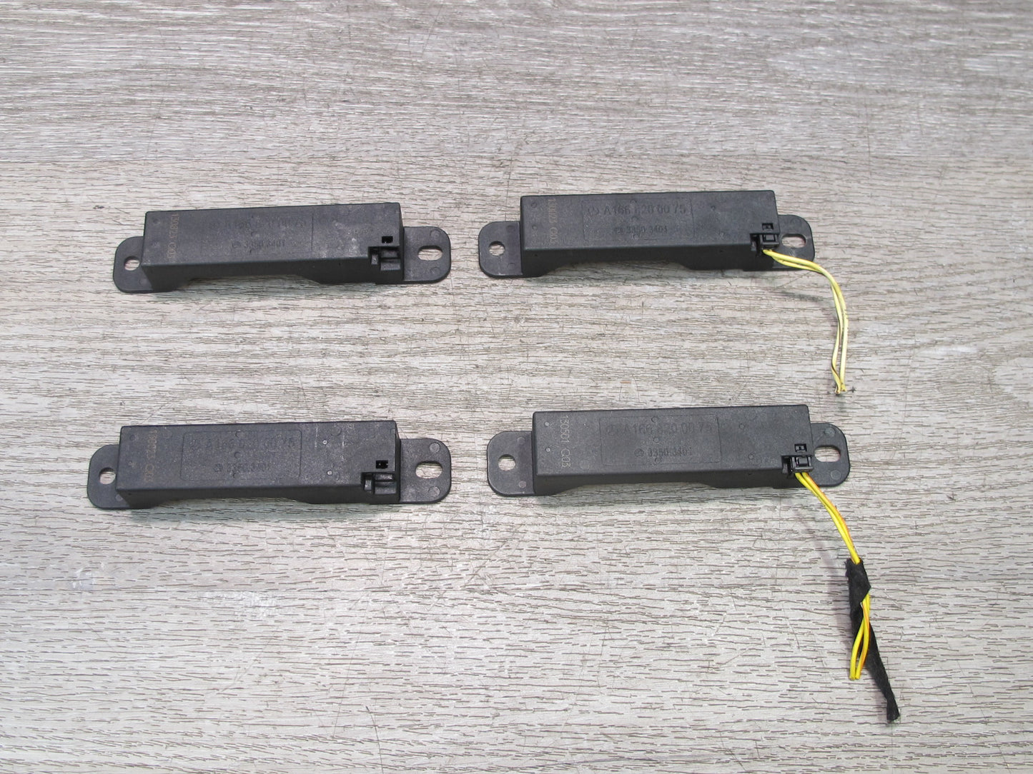 2012-2020 Mercedes R172 SLK SLC Keyless GO Antenna Receiver Module Set of 4