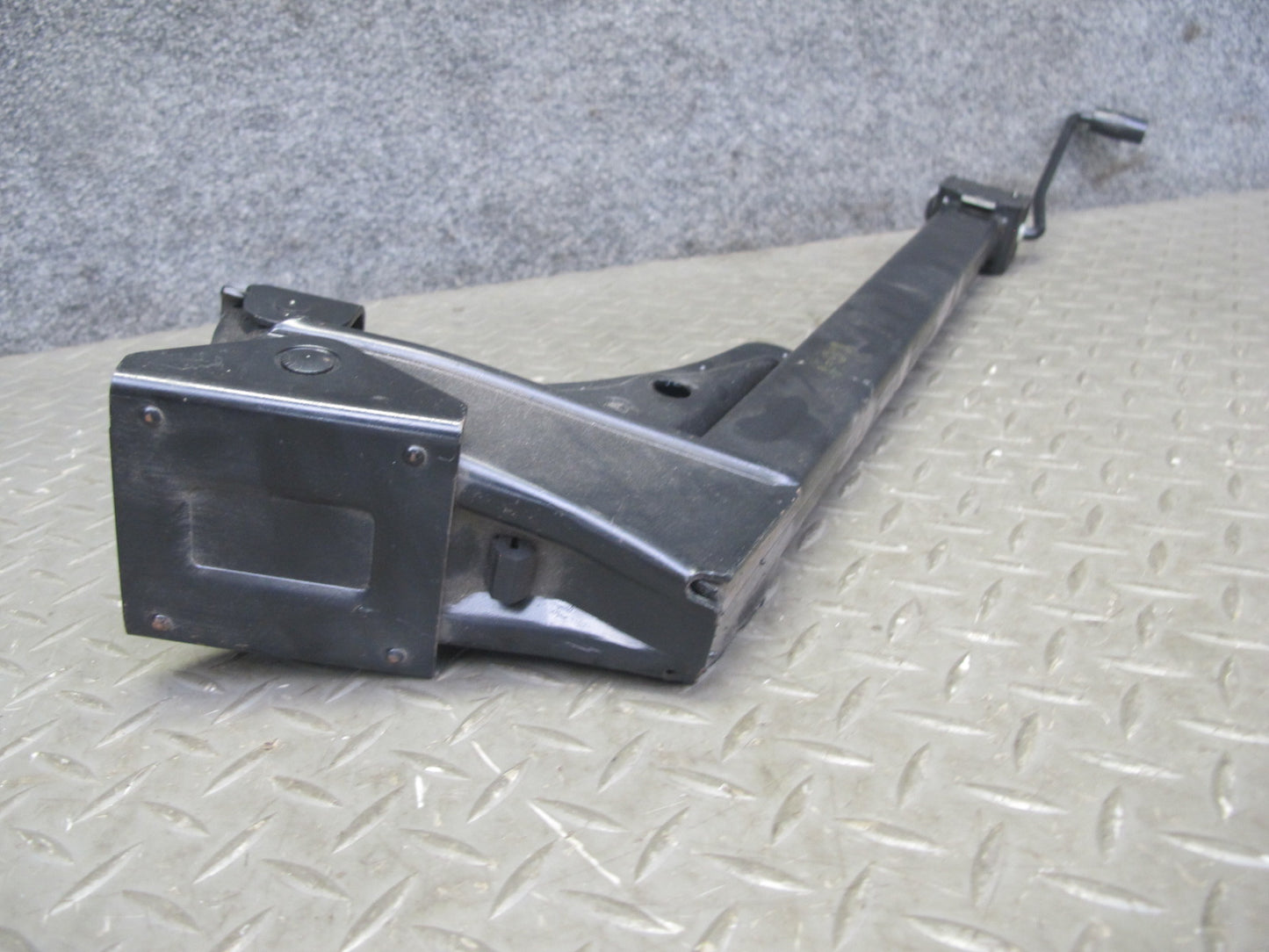 89-95 BMW E34 5-SERIES Spare Tire Lift Jack Wrench Wheel Chock Tool Set OEM