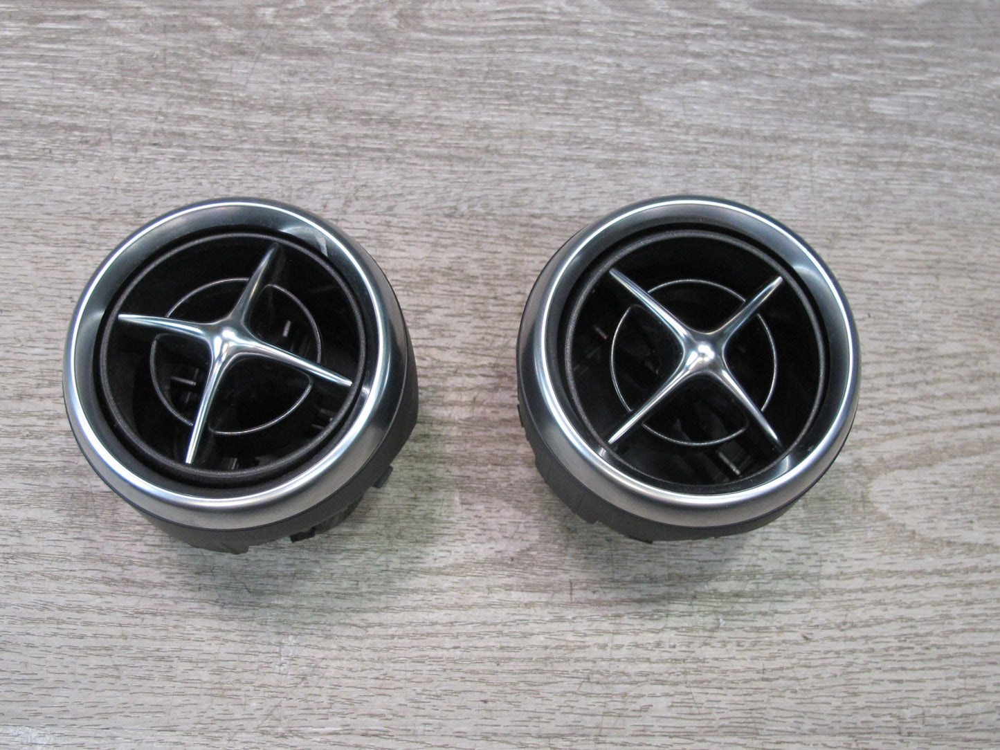 2012-2020 Mercedes R172 SLK SLC Front Left Right Side Dashboard A/C Air Vent Set