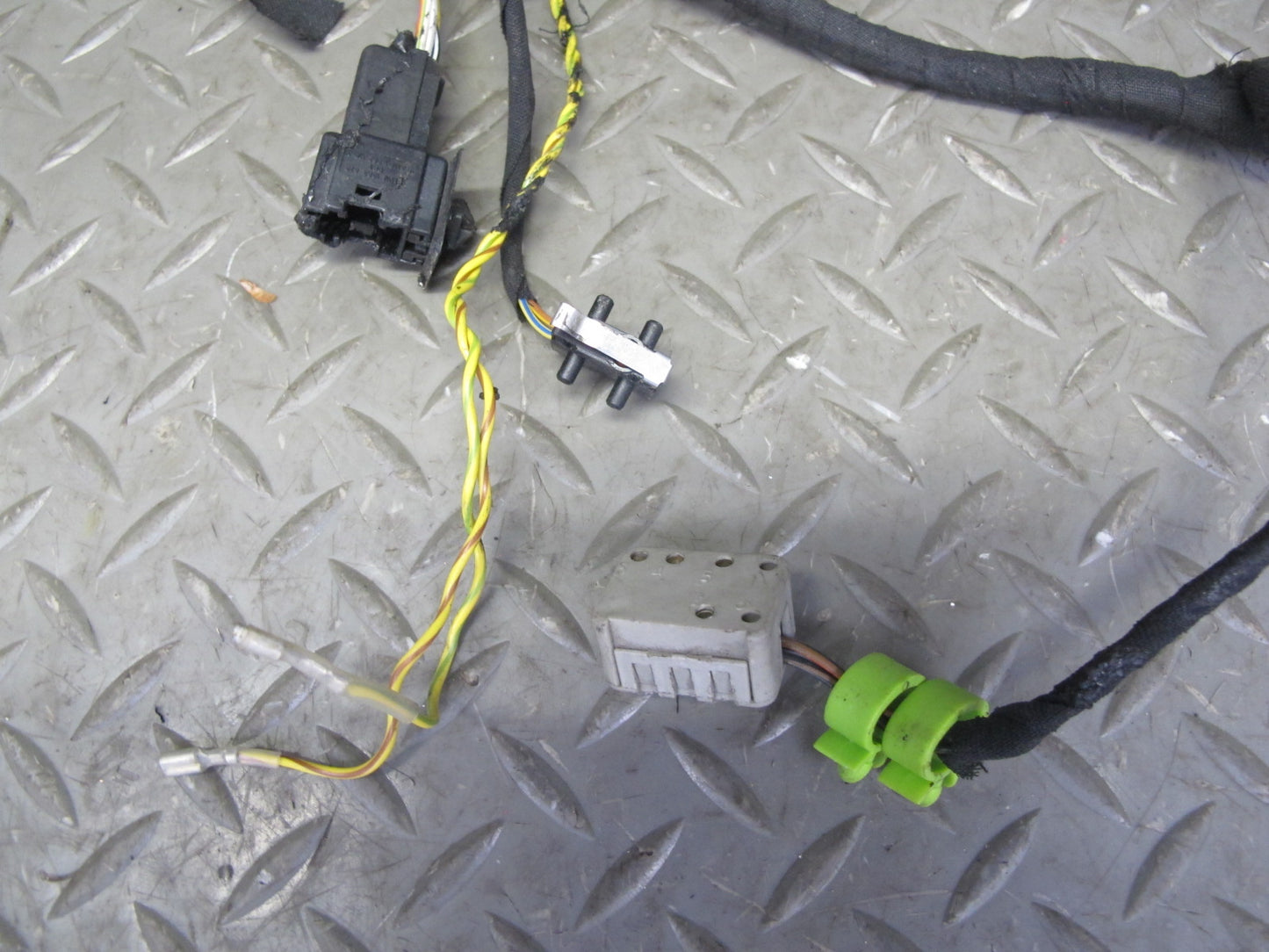 94-95 BMW E34 5-SERIES Set of 2 Front Right & Left Door Wire Wiring Harness OEM