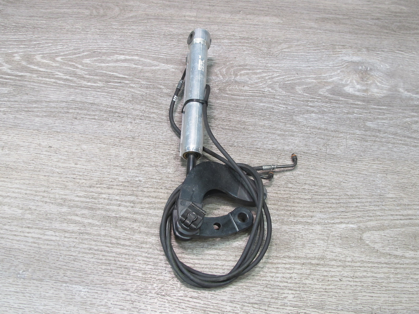 2012-2020 Mercedes R172 SLK SLC Convertible TOP Right Roof Hydraulic Cylinder