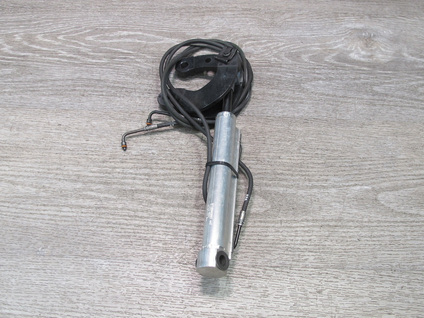2012-2020 Mercedes R172 SLK SLC Convertible TOP Right Roof Hydraulic Cylinder