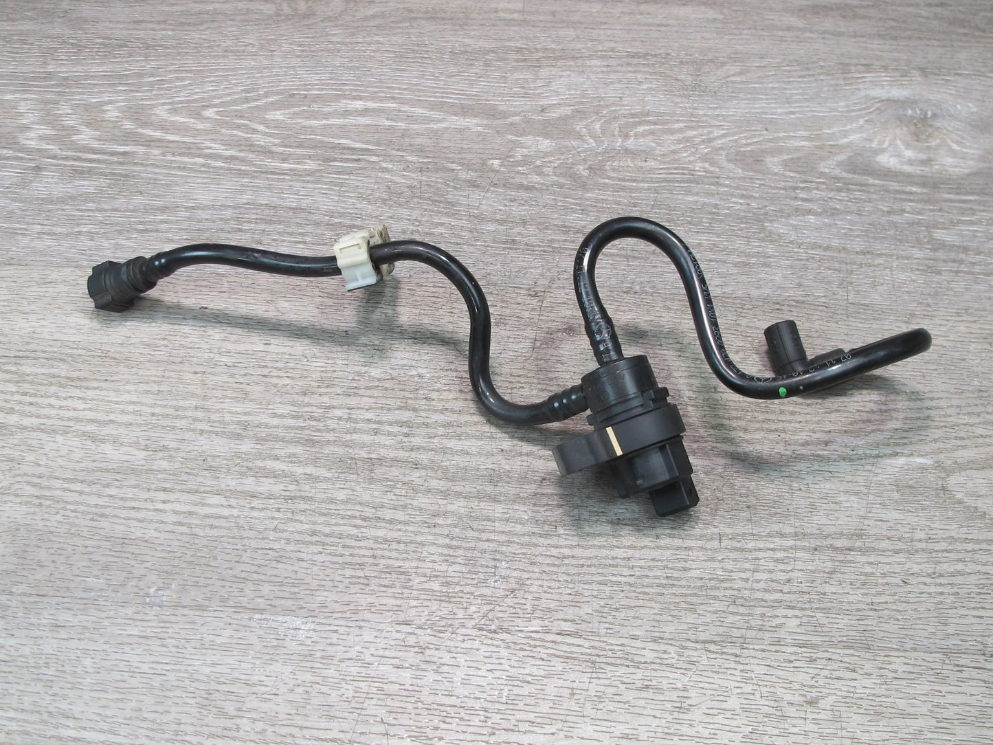 2012-2015 Mercedes R172 SLK250 Fuel Gasoline System Purge Valve