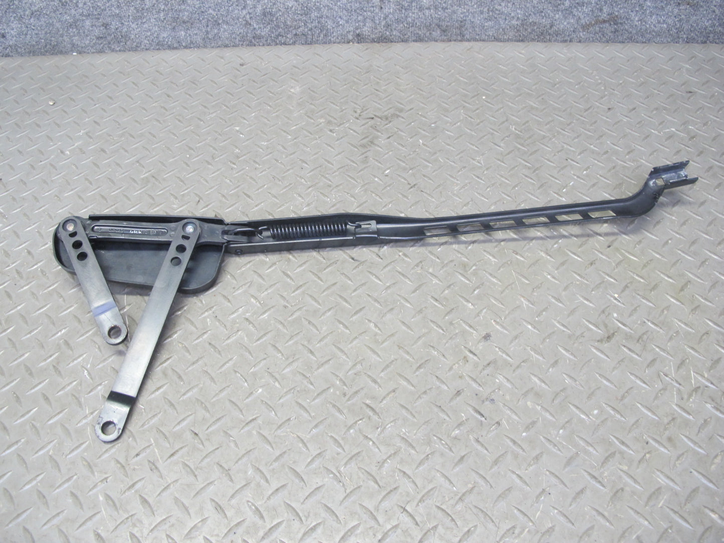 12-19 Mercedes W166 GLE ML Front Left & Right Side Windshield Wiper Arm Set OEM