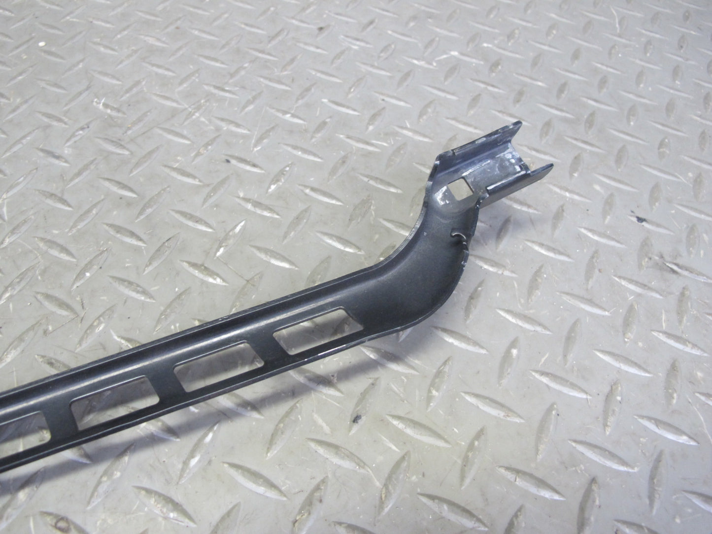 12-19 Mercedes W166 GLE ML Front Left & Right Side Windshield Wiper Arm Set OEM