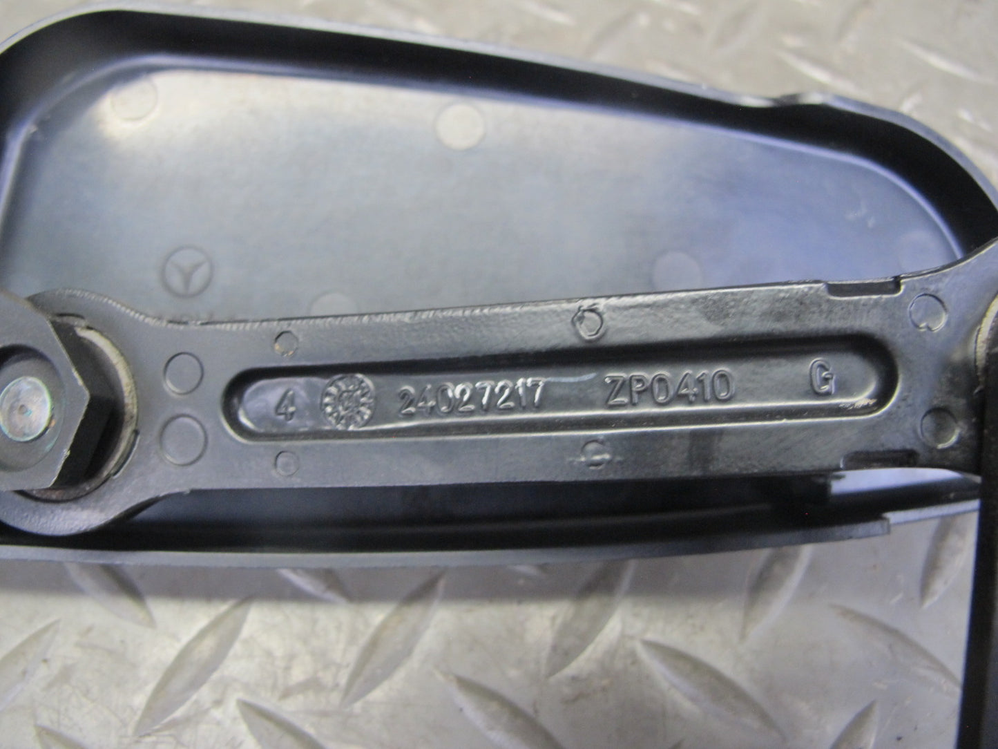12-19 Mercedes W166 GLE ML Front Left & Right Side Windshield Wiper Arm Set OEM