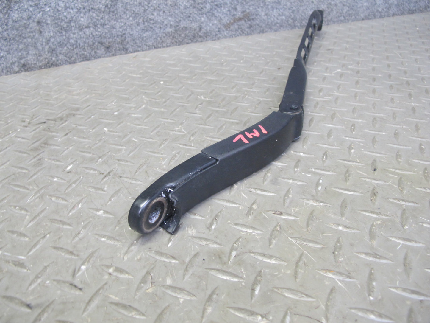 12-19 Mercedes W166 GLE ML Front Left & Right Side Windshield Wiper Arm Set OEM