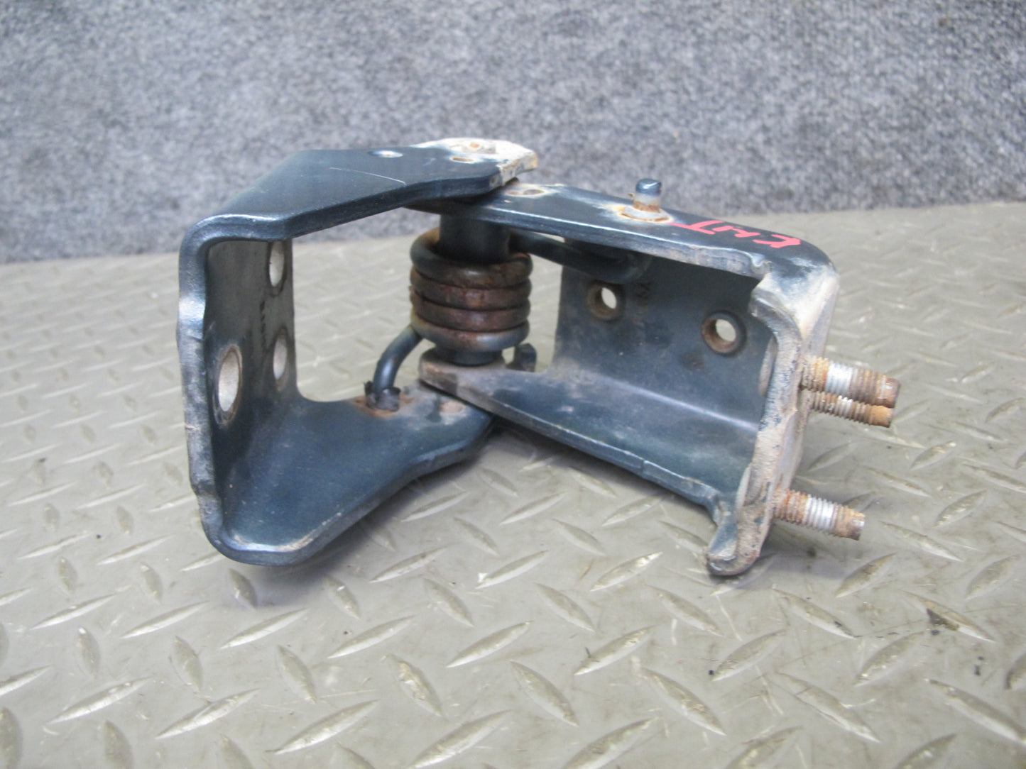 2003-2009 Hummer H2 Front Right & Left Side Hood Bonnet Hinge Support Set