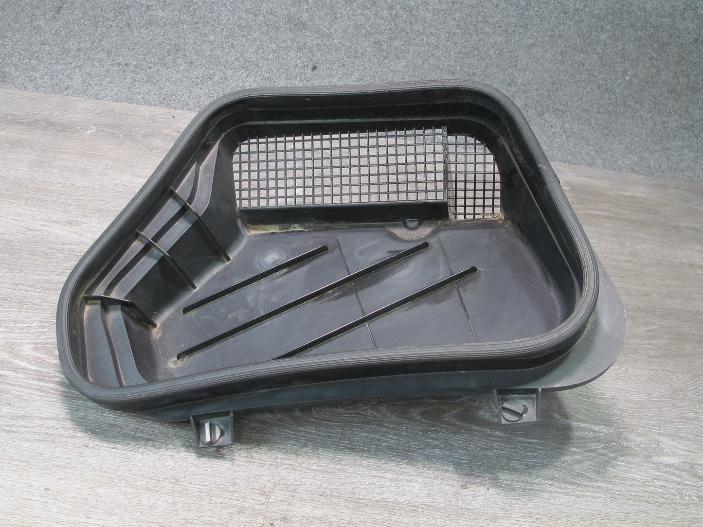 2012-2020 Mercedes R172 SLK SLC Front Cowl Cabin Air Intake Air Duct Grille