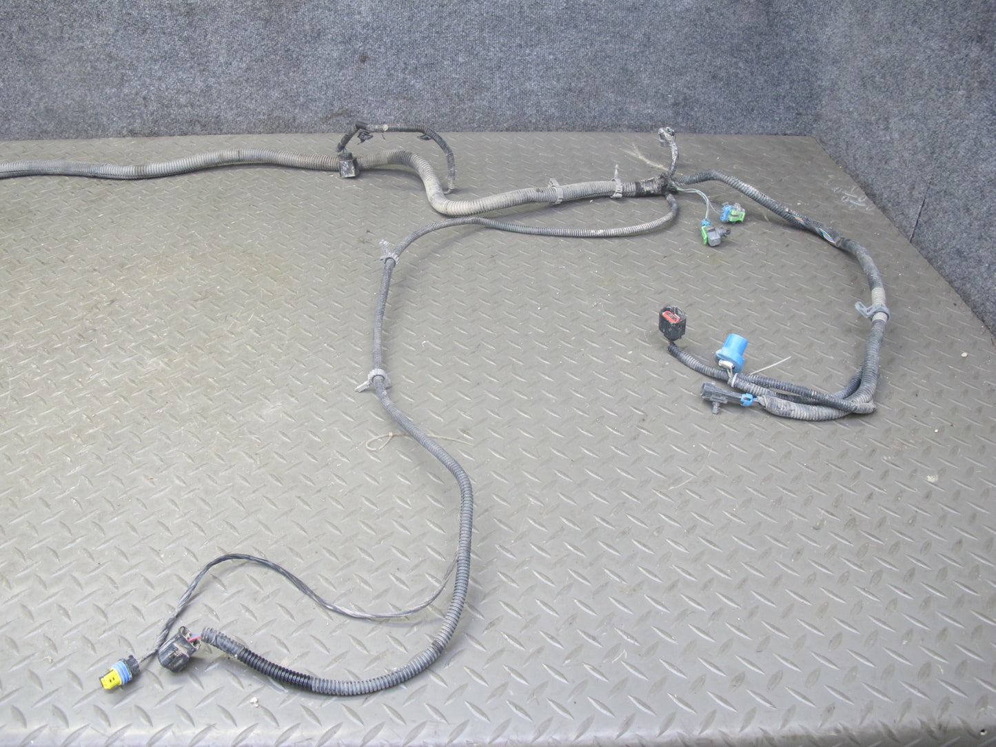 2006-2007 Hummer H2 Front Headlight Lamp Wire Wiring Harness