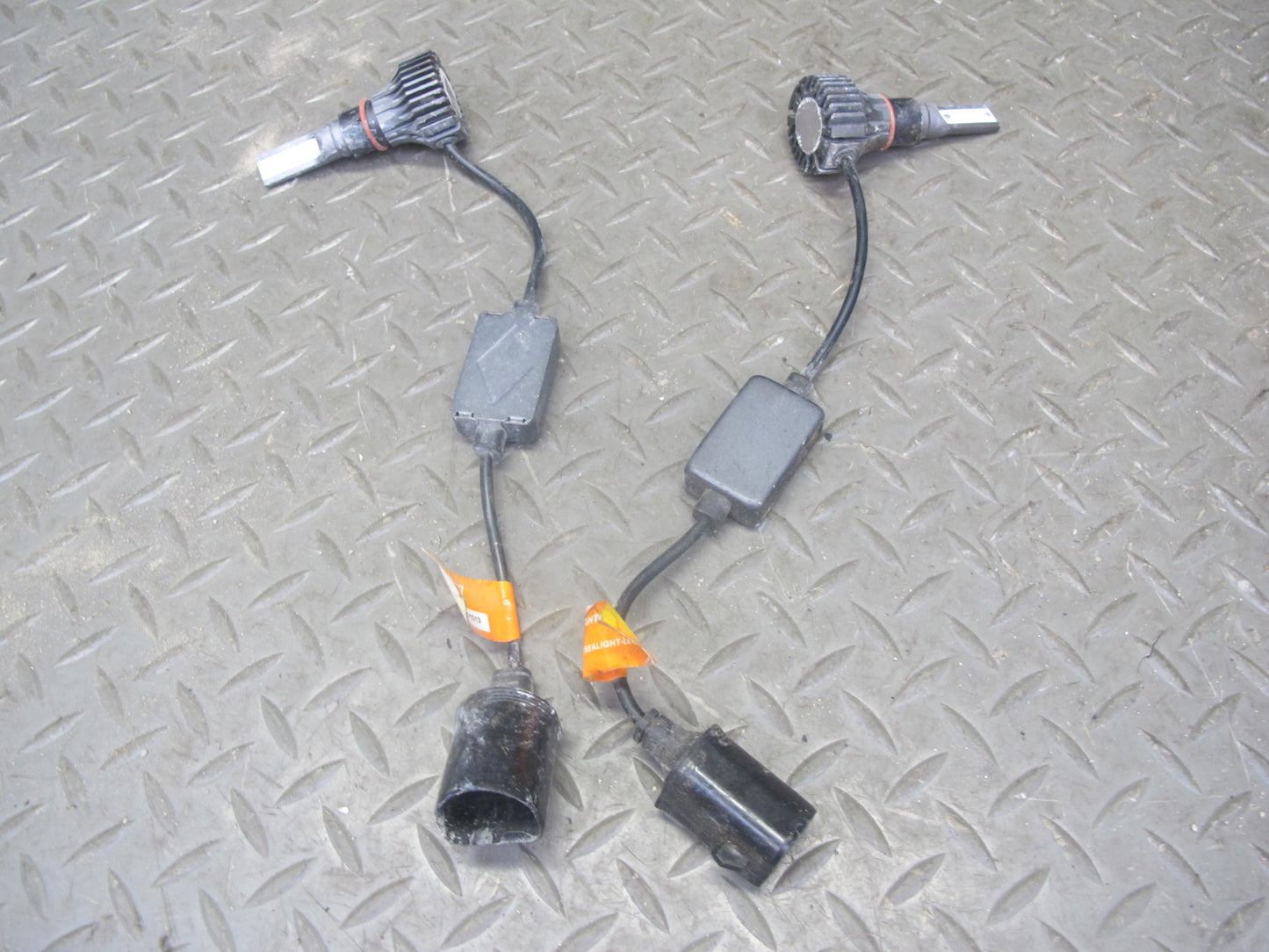 2006-2007 Hummer H2 Front Headlight Lamp Wire Wiring Harness